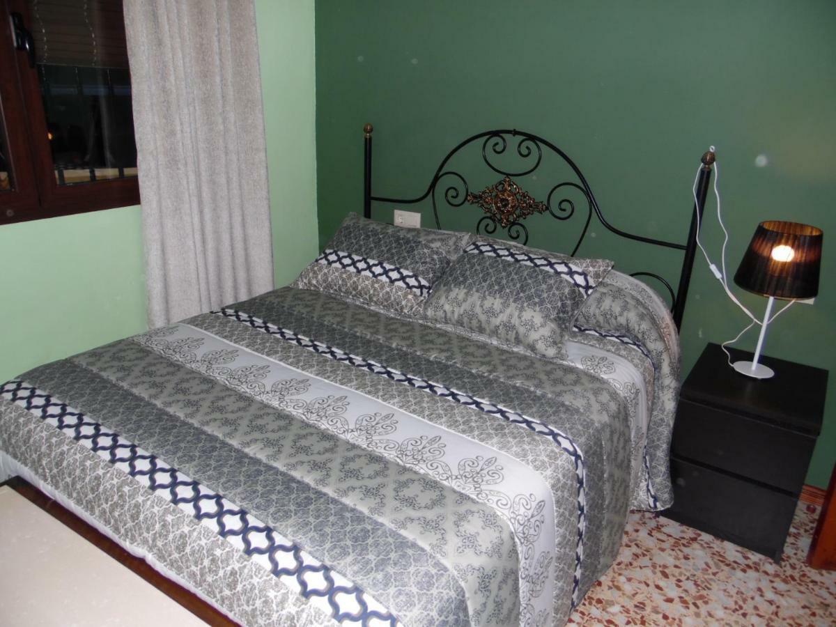 Villa Cortijo De La Cruz à Iznájar Extérieur photo
