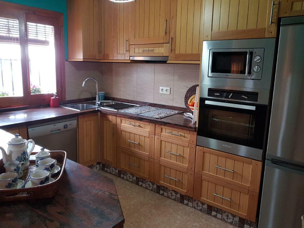 Villa Cortijo De La Cruz à Iznájar Extérieur photo